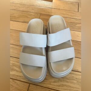 Zara - Slide Sandals